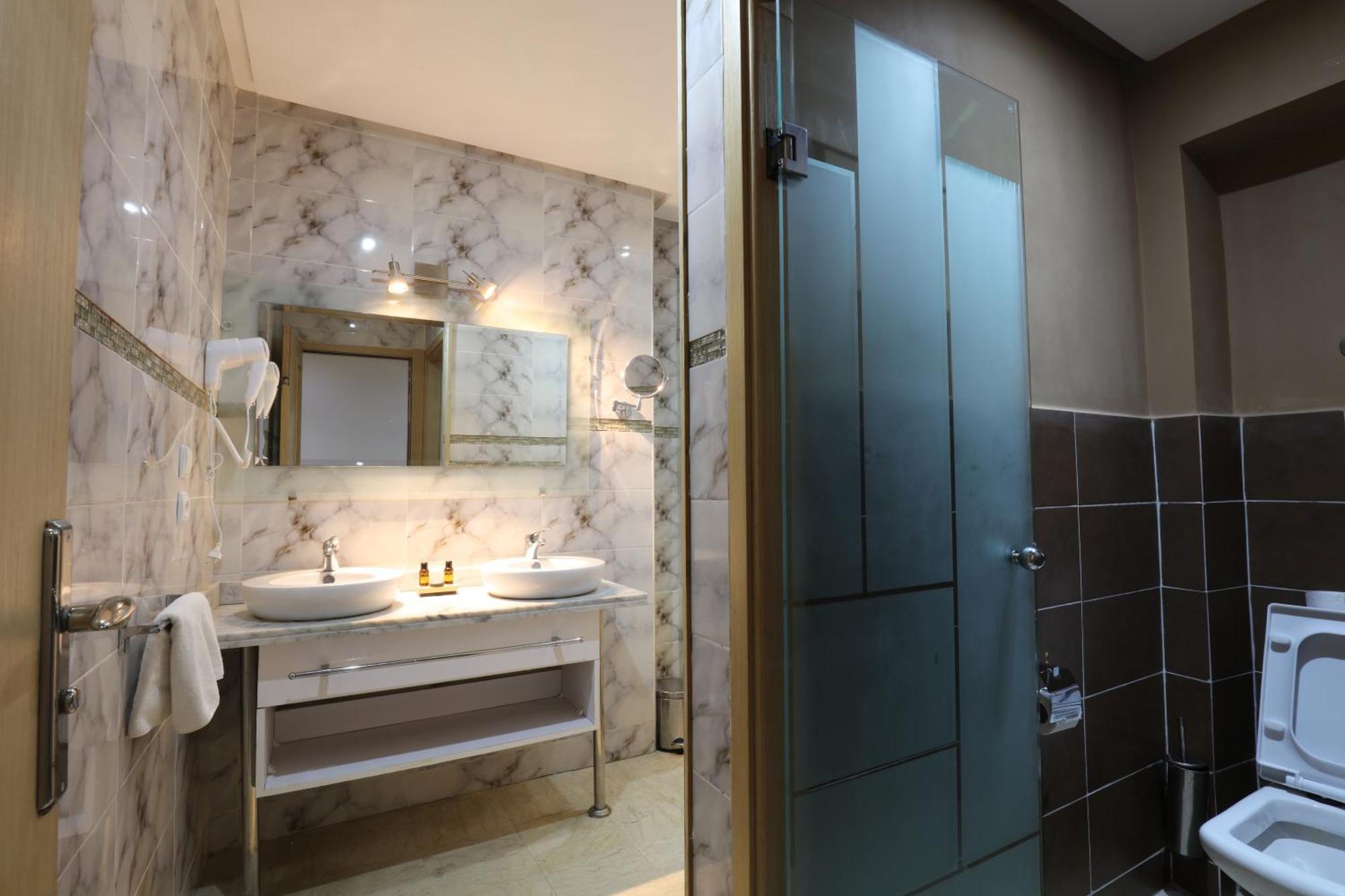 Silver Suites Hotel& Spa Casablanca Exterior foto